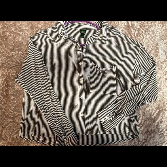 Shirt - Picture 1 of 2